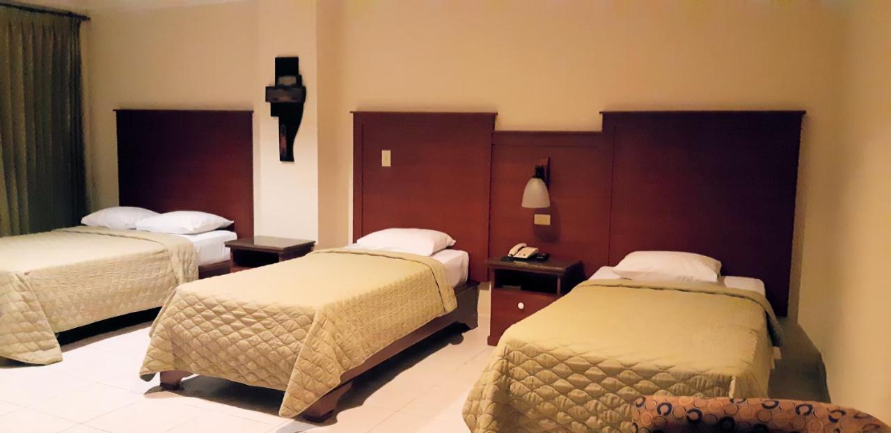 דויד Hotel Castilla מראה חיצוני תמונה