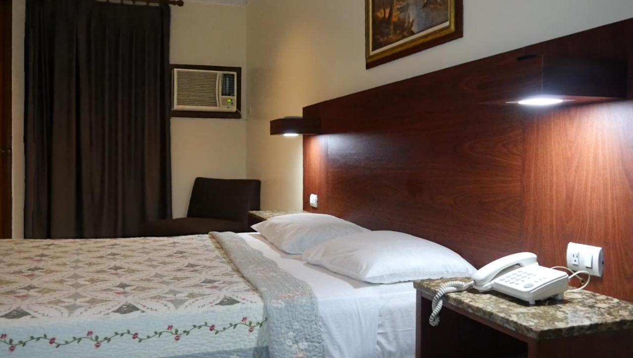 דויד Hotel Castilla מראה חיצוני תמונה