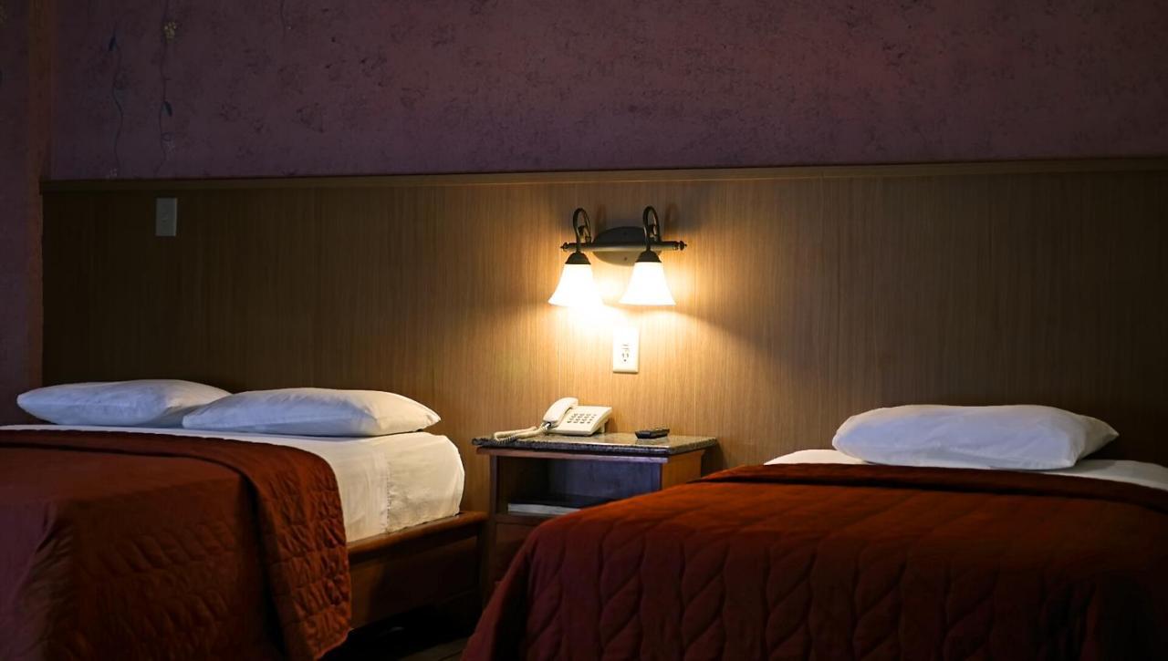 דויד Hotel Castilla מראה חיצוני תמונה