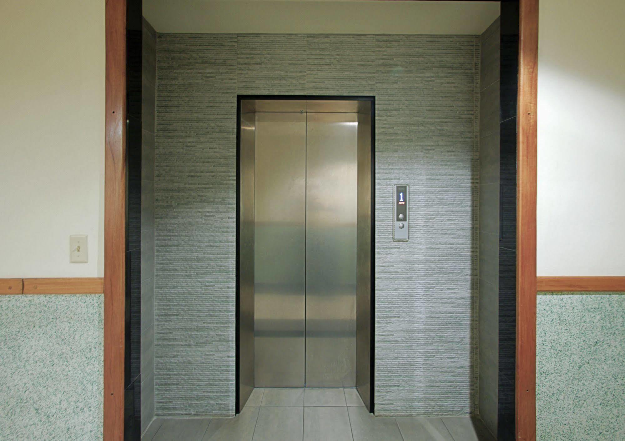 דויד Hotel Castilla מראה חיצוני תמונה