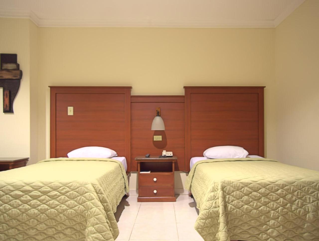 דויד Hotel Castilla מראה חיצוני תמונה